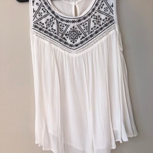 Democracy Tank - New without tags